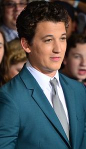 Miles_Teller_March_18,_2014_(cropped)